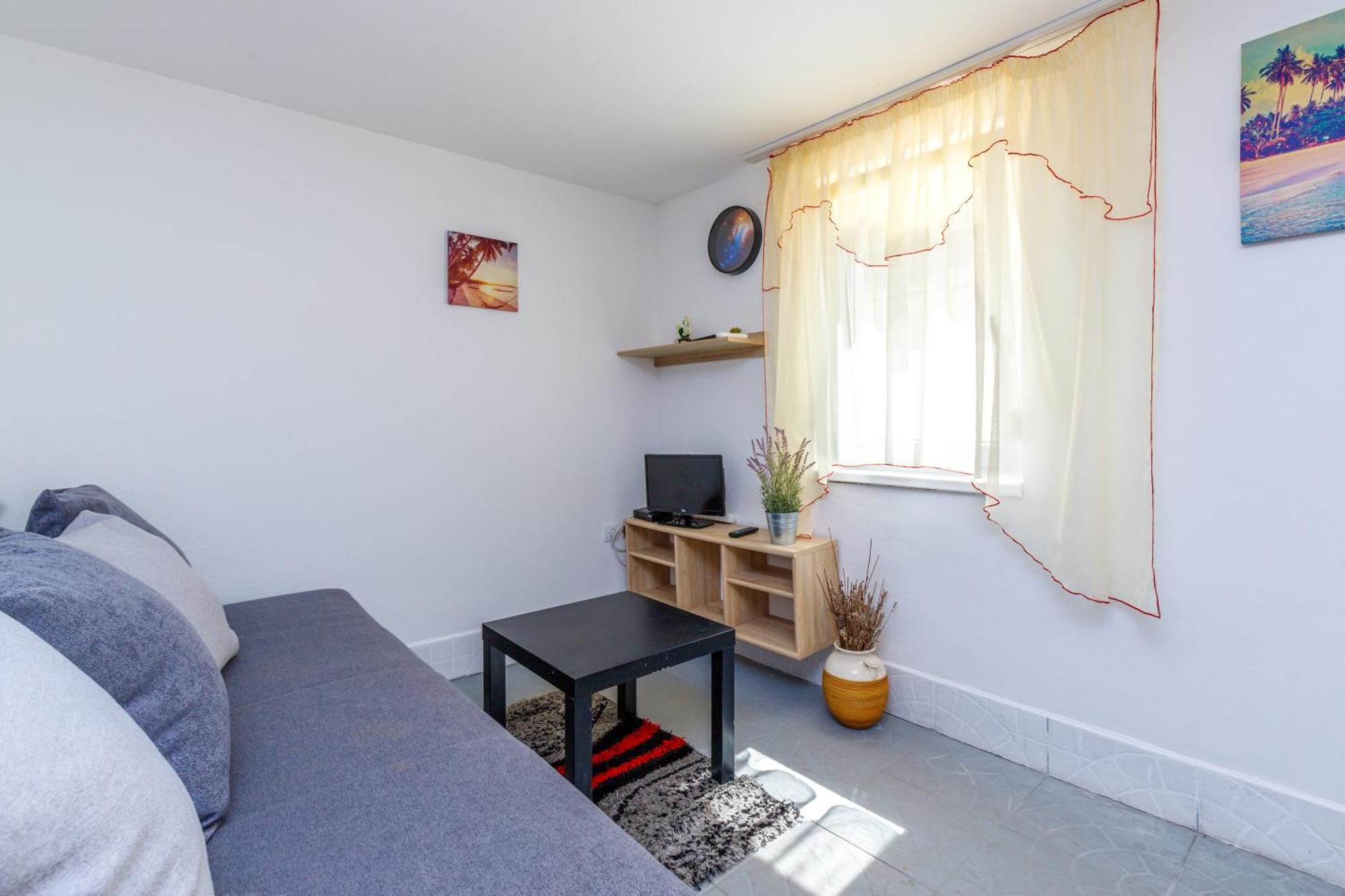 Apartments Elisabeth เมดูลิน ภายนอก รูปภาพ