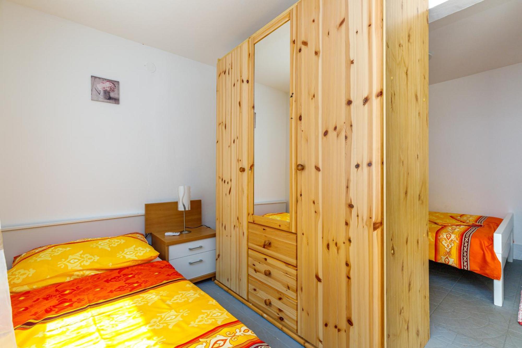 Apartments Elisabeth เมดูลิน ภายนอก รูปภาพ
